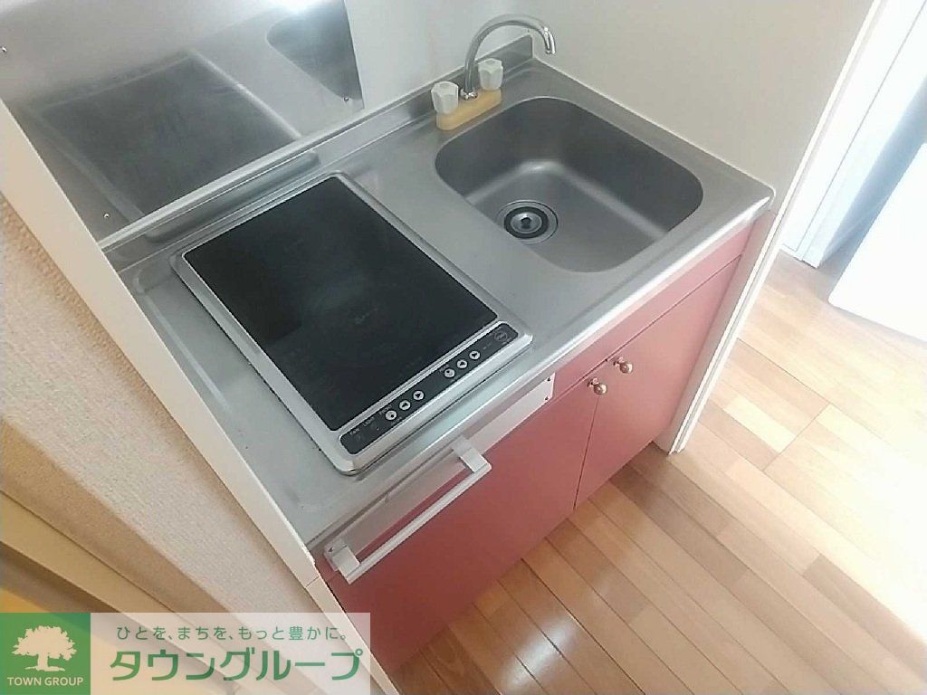 キッチン　仕様・設備は現状と異なる場合有。現状優先