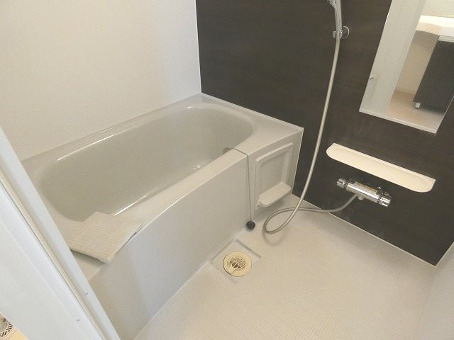 グラン アイリスIIの風呂写真