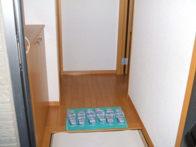 玄関　★お部屋探しは株式会社タウンハウジング東京まで★