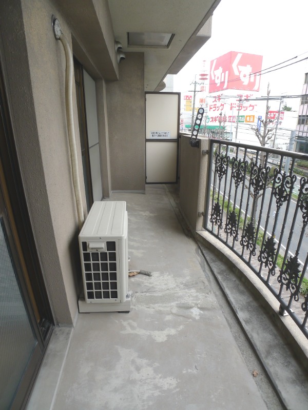 地下鉄名城線 金山駅 徒歩9分 11階建 築29年の内装写真