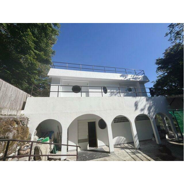 ＪＲ東海道本線 小田原駅 バス乗車時間：39分 最寄りバス停で下車 徒歩21分 築57年