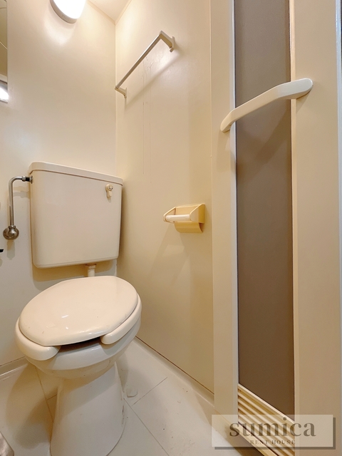 南海本線 泉佐野駅 徒歩18分 4階建 築33年のトイレ写真