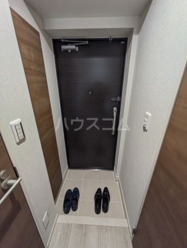 ES-Grande王子ザ・プライムの玄関写真