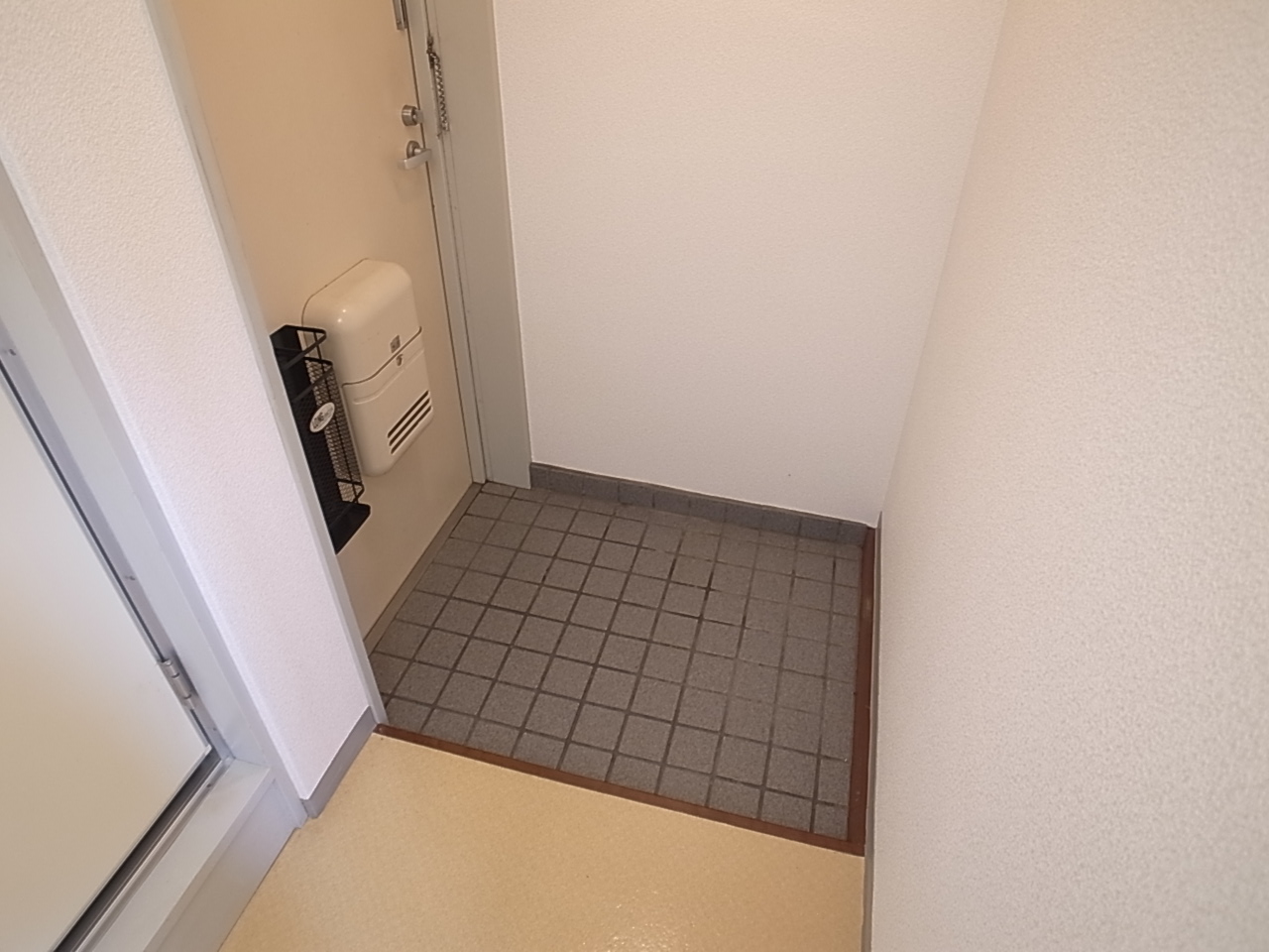 グランドハイツ福住の玄関写真