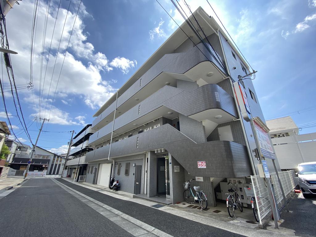 グランドハイツ福住の外観写真