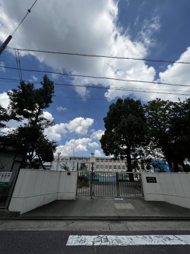 小学校　名古屋市立城西小学校（小学校）まで274m