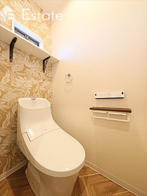 NEW NORMAL 51のトイレ写真