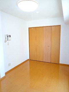 居室・リビング　※別号室参考写真