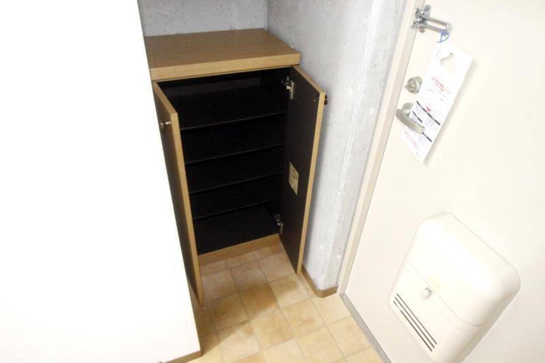 収納　下駄箱