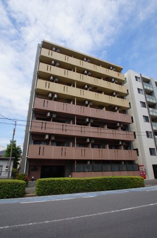 建物外観　京急本線「京急鶴見駅」徒歩15分のマンションです。