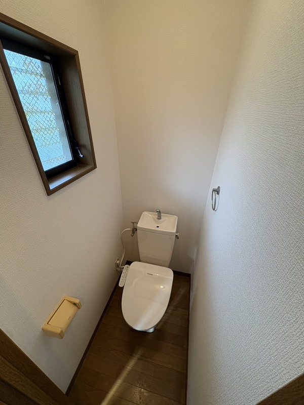 地下鉄七隈線 福大前駅 徒歩10分 3階建 築28年のトイレ写真