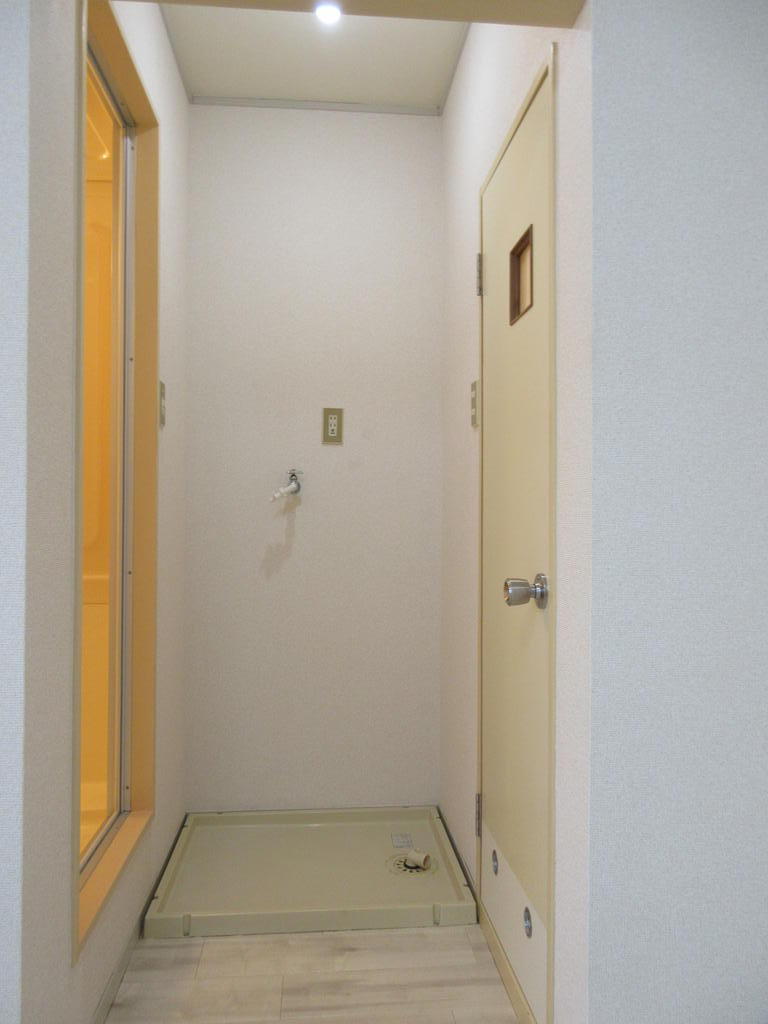 その他部屋・スペース　室内洗濯機置場（防水パン付き）