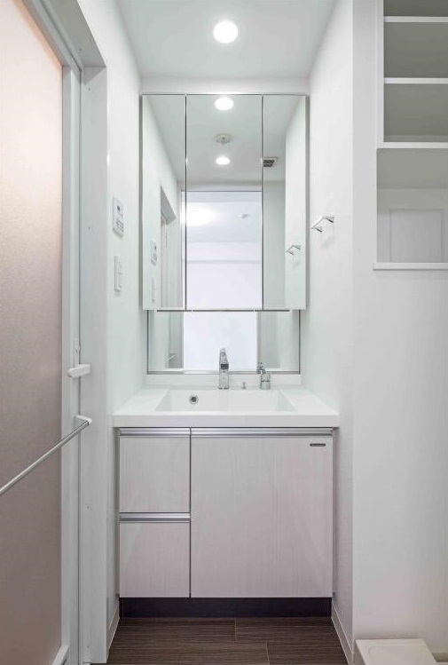 洗面設備　パウダールーム