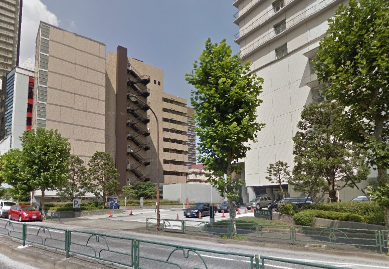 病院　特定機能病院東京慈恵会医科大学附属病院本院（病院）まで632m