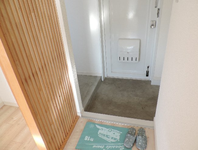 玄関　現況優先