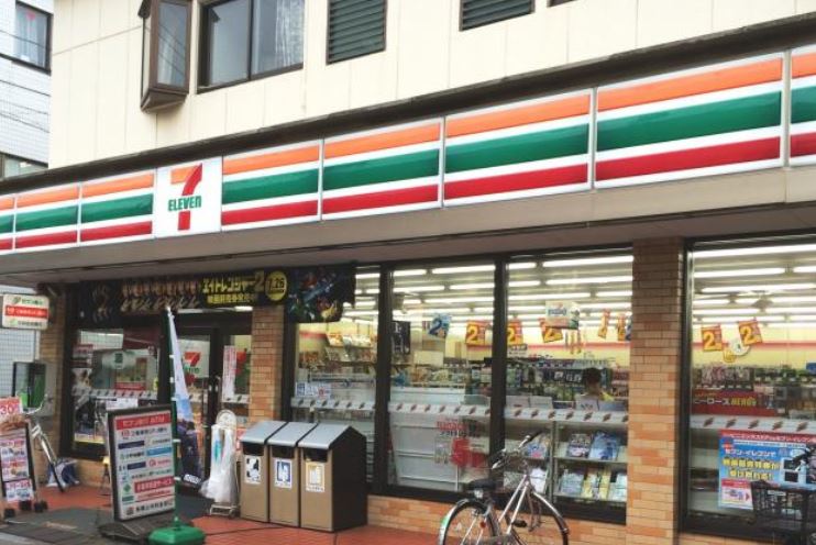 コンビニ　セブンイレブン大田区大森町店（コンビニ）まで155m