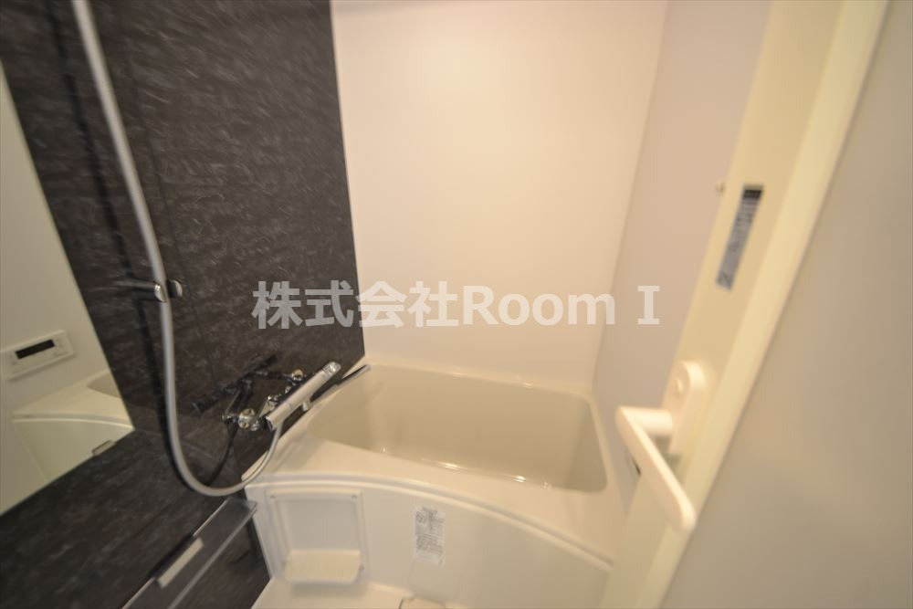 バス・シャワールーム　お風呂です