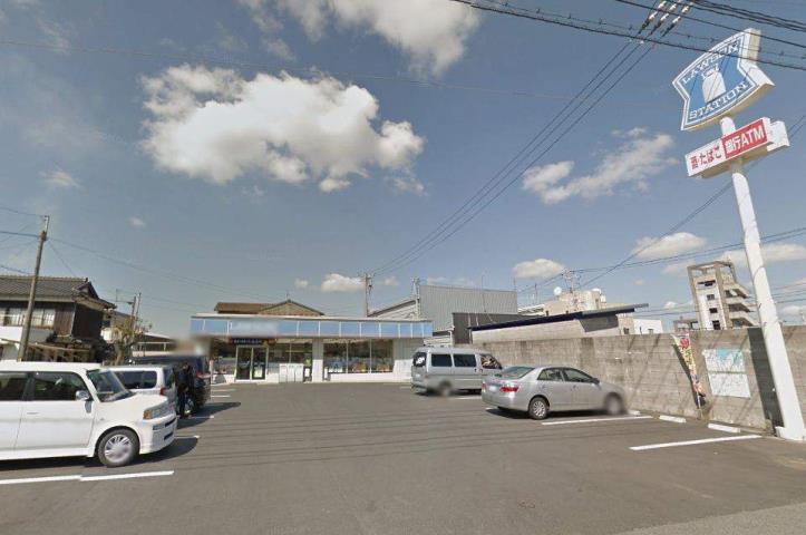 コンビニ　ローソン（コンビニ）まで585m