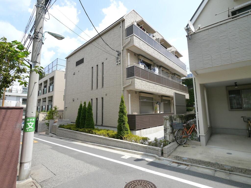 クローバーハイツ