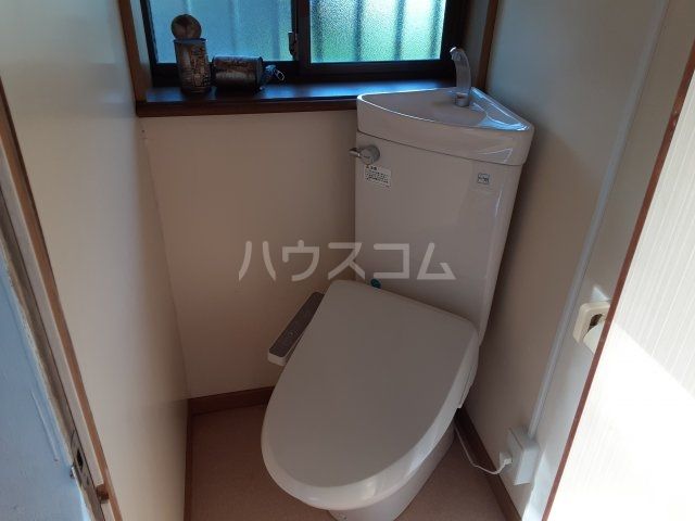 【横須賀市田戸台のアパートのトイレ】