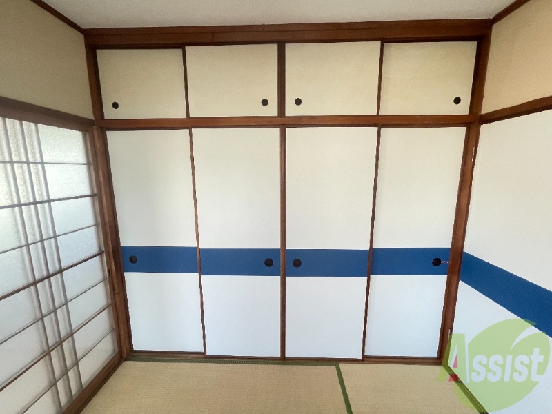 収納　奥行きがあり沢山入りますー