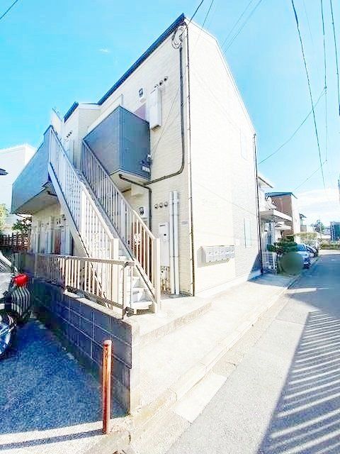 神奈川県横浜市金沢区六浦１（アパート）の賃貸物件の外観