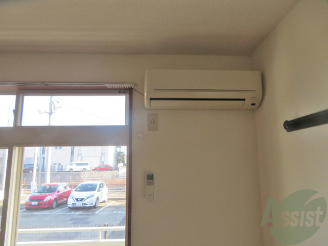 その他設備　エアコンもあるので暑い時も寒い時も安心ですね。