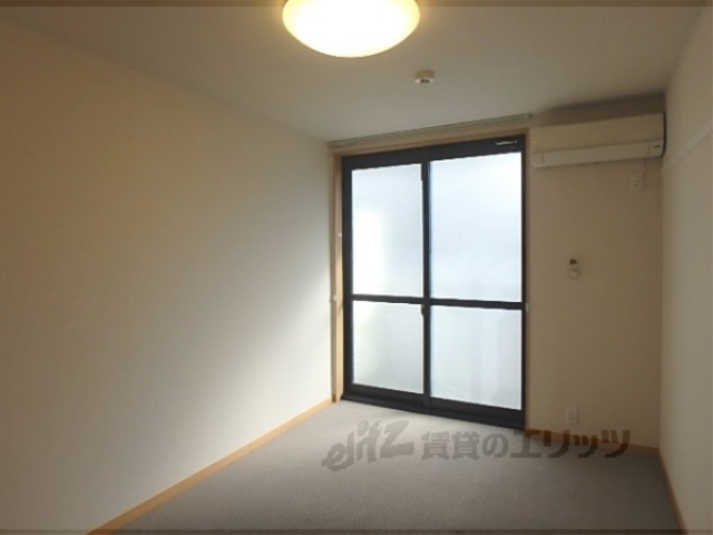 居室・リビング　洋室