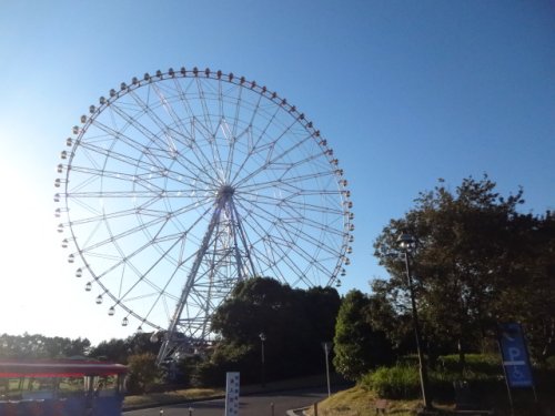 【江戸川区南葛西のマンションの公園】