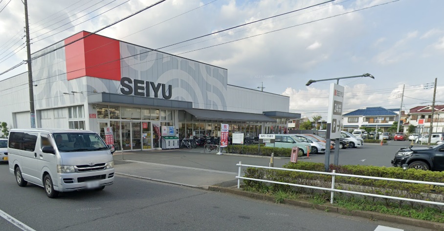 スーパー　西友滝山店（スーパー）まで447m