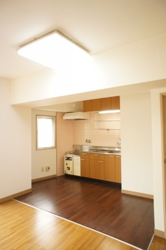 居室・リビング　図面と現状に相違がある場合には現状を優先