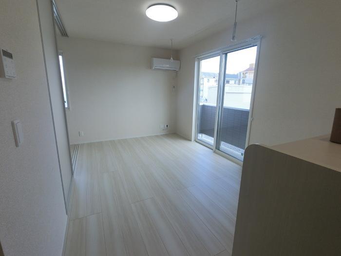 居室・リビング　日当たりの良いリビング☆