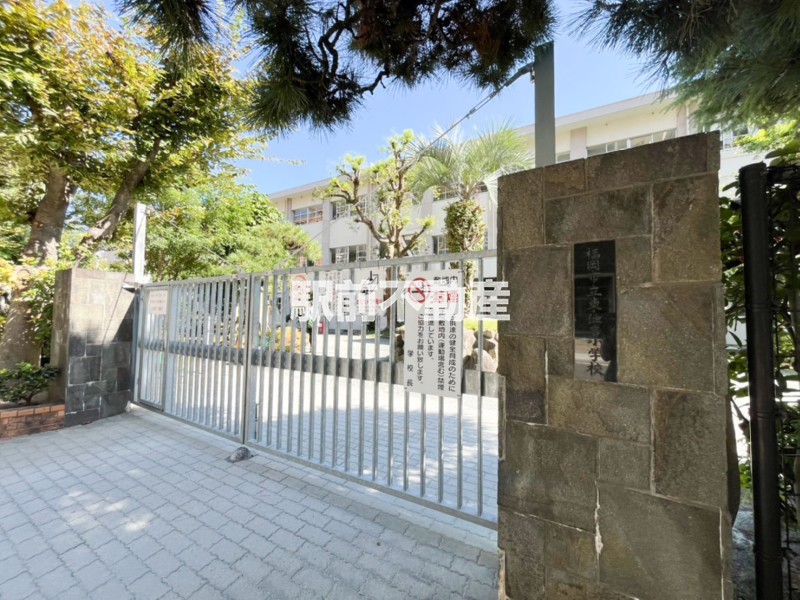 小学校　東住吉小学校（小学校）まで500m