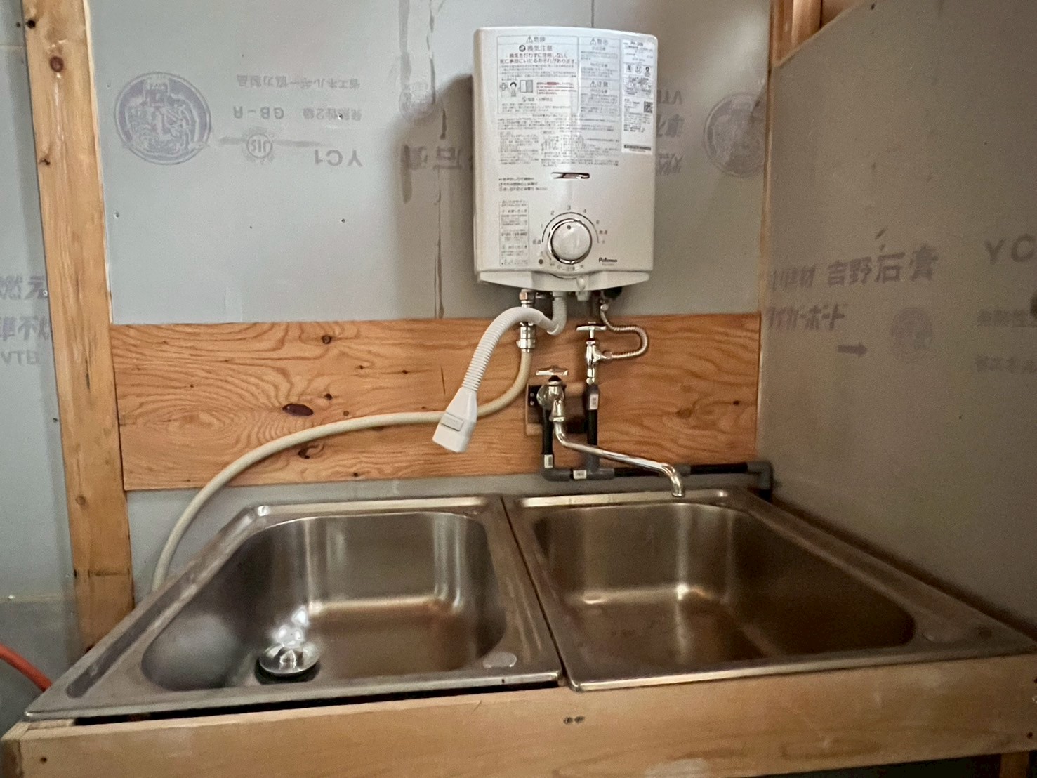 キッチン　機材は全て新品のキッチン！