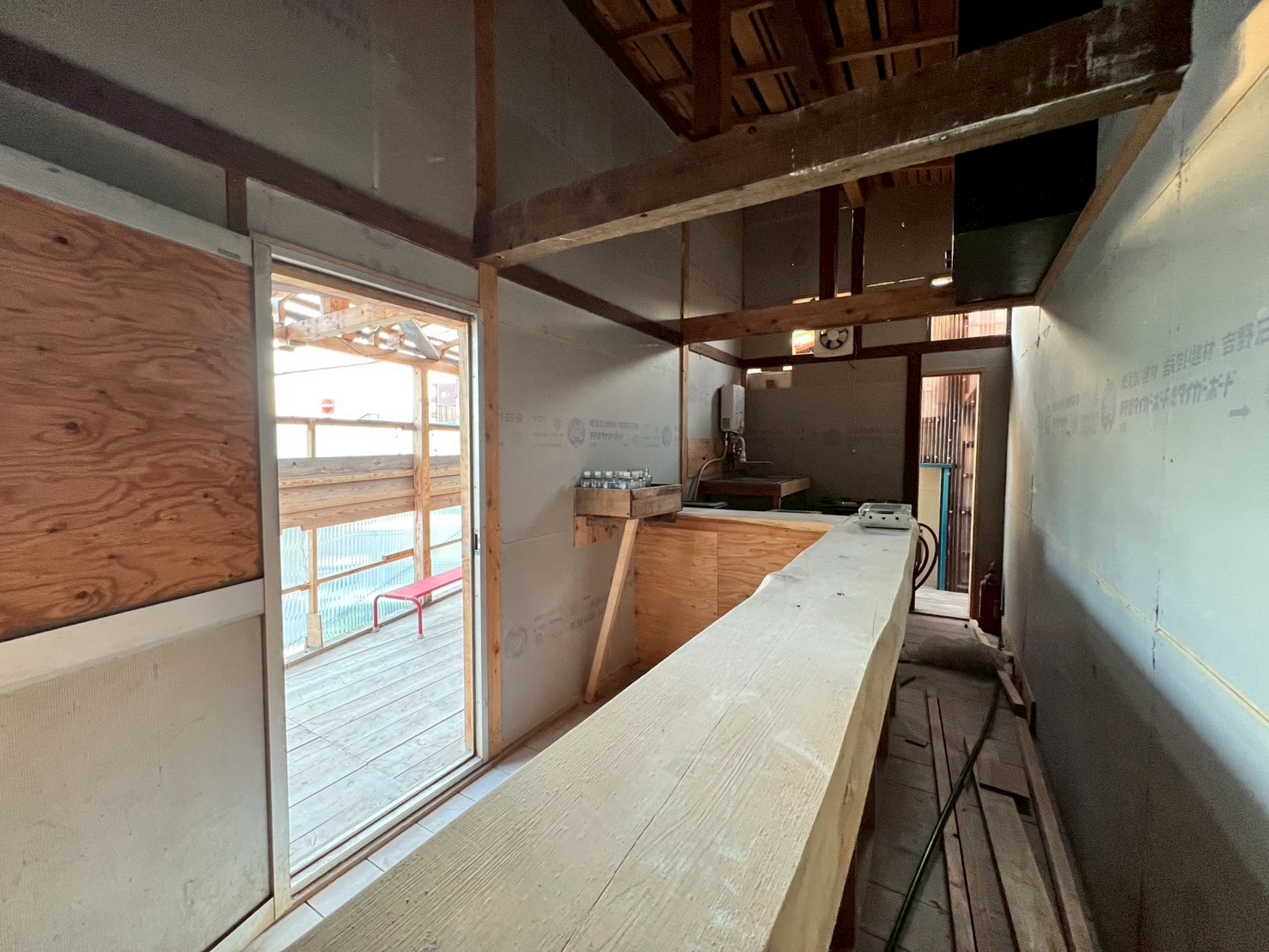 収納　壁は耐火素材となっています！