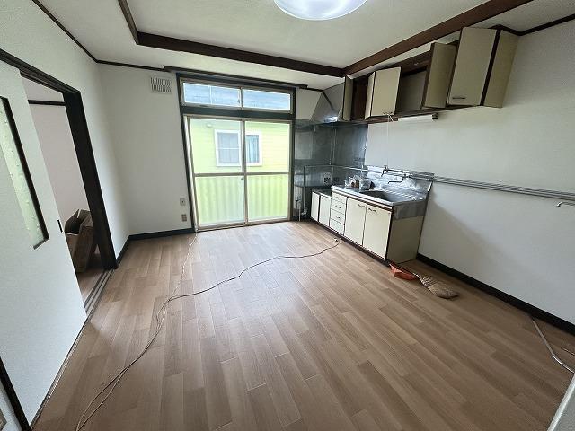 東陽マンションの居間写真