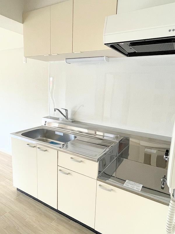 キッチン　ガスコンロ設置台付き