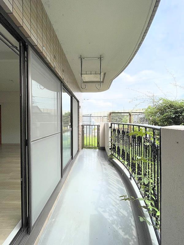 バルコニー　ベランダ