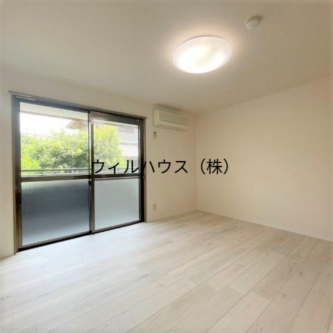 居室・リビング　フローリング！