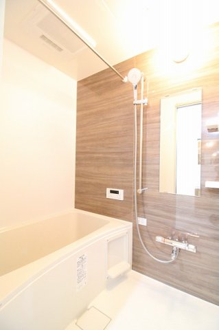 バス・シャワールーム　建築途中の為、イメージ写真となります。