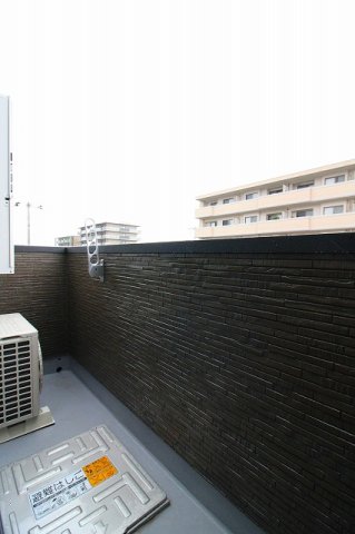 バルコニー　建築途中の為、イメージ写真となります。
