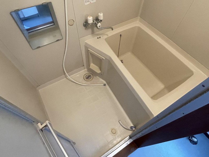 バス・シャワールーム　浴室