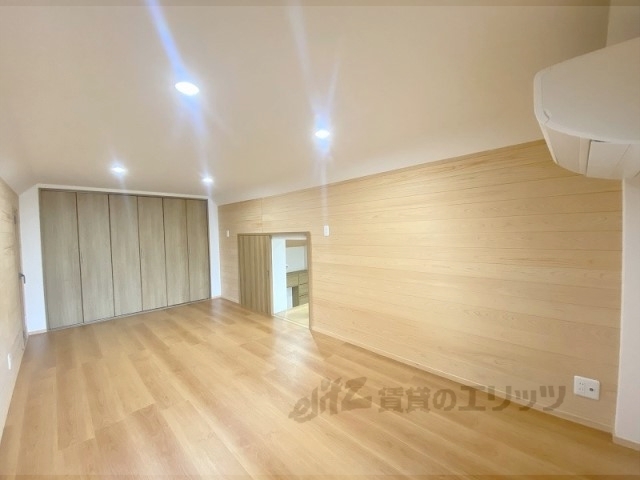 居室・リビング　洋室