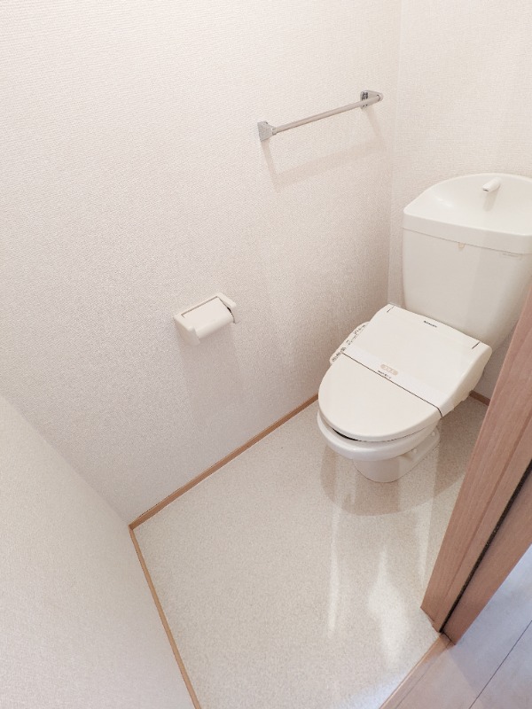 トイレ　図面と現状に相違がある場合には現状を優先