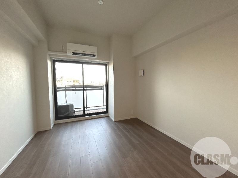 居室・リビング　明るいお部屋です♪