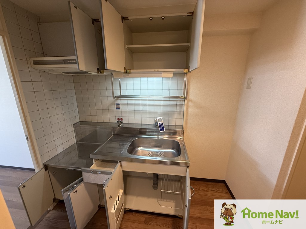 セキュリティ　大きな収納で荷物もすっきり片付きます。