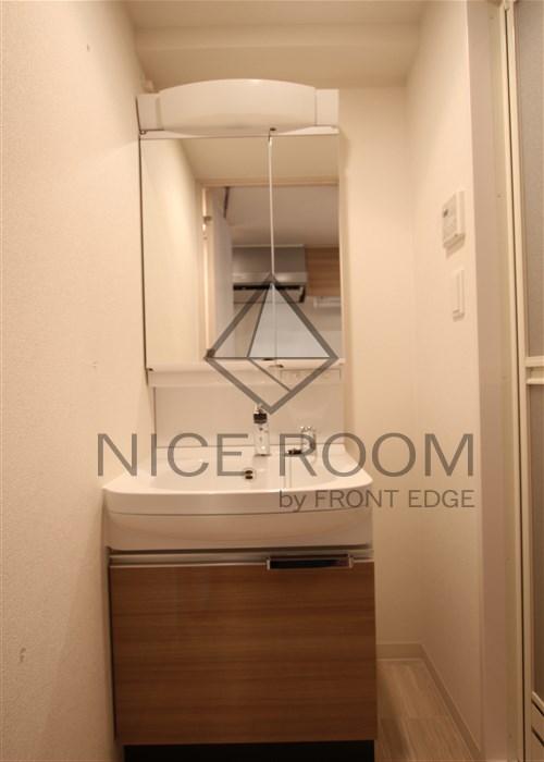 洗面設備　ファステート大阪ドームシティ　洗面