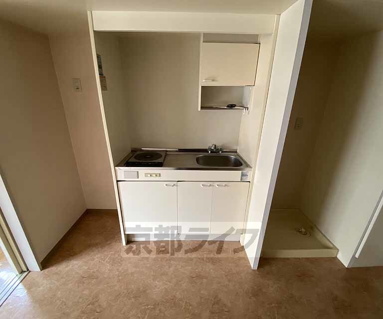 キッチン　コンパクトなキッチンです。