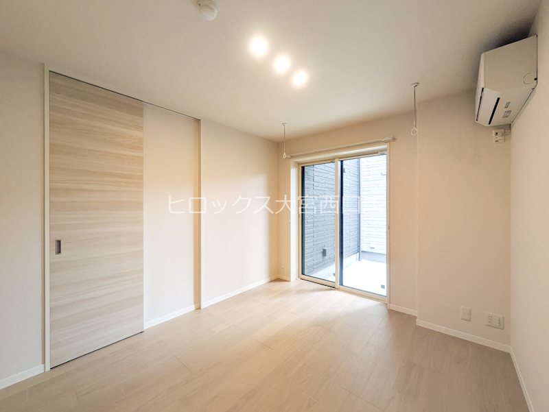その他部屋・スペース　洋室にエアコン完備