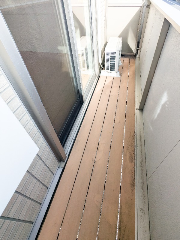 バルコニー　図面と現状に相違がある場合には現状を優先